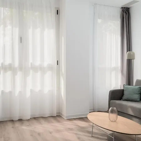 Limehome Carrer D'antonio Ferrandis アパート