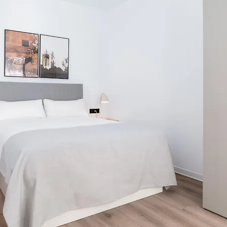 Carrer D'antonio Ferrandis Апарт-отель