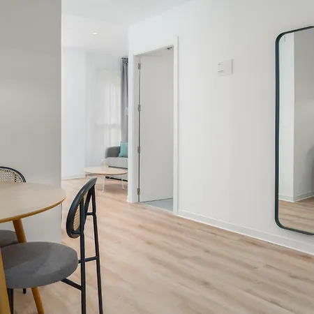 Апарт-отель Carrer D'antonio Ferrandis 4*
