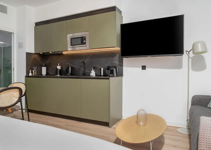 Апартаменты Limehome Carrer D'antonio Ferrandis