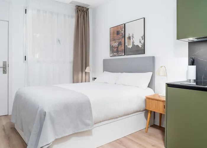 Апартаменты Limehome Carrer D'antonio Ferrandis