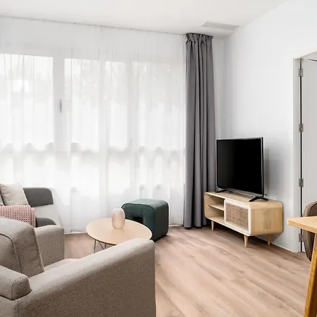 Апартаменты Limehome Carrer D'antonio Ferrandis *
