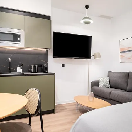 Апартаменты Limehome Carrer D'antonio Ferrandis *
